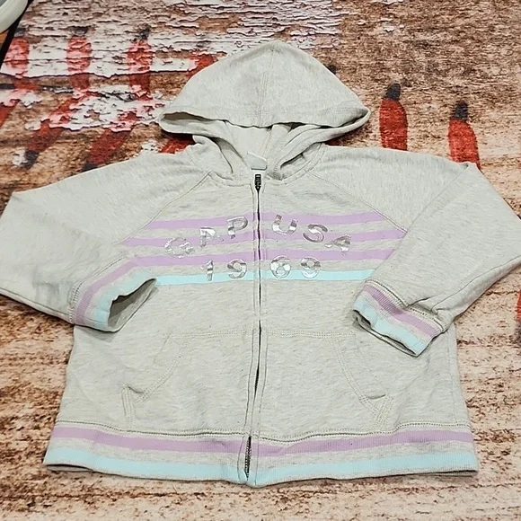 Toddler girl Gap sweatshirt - Picture 3 of 6